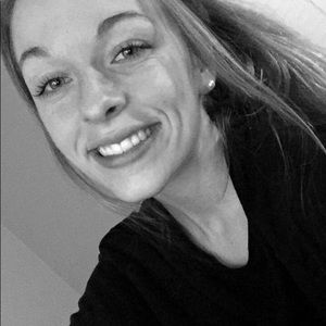 Meet your Posher, Haley